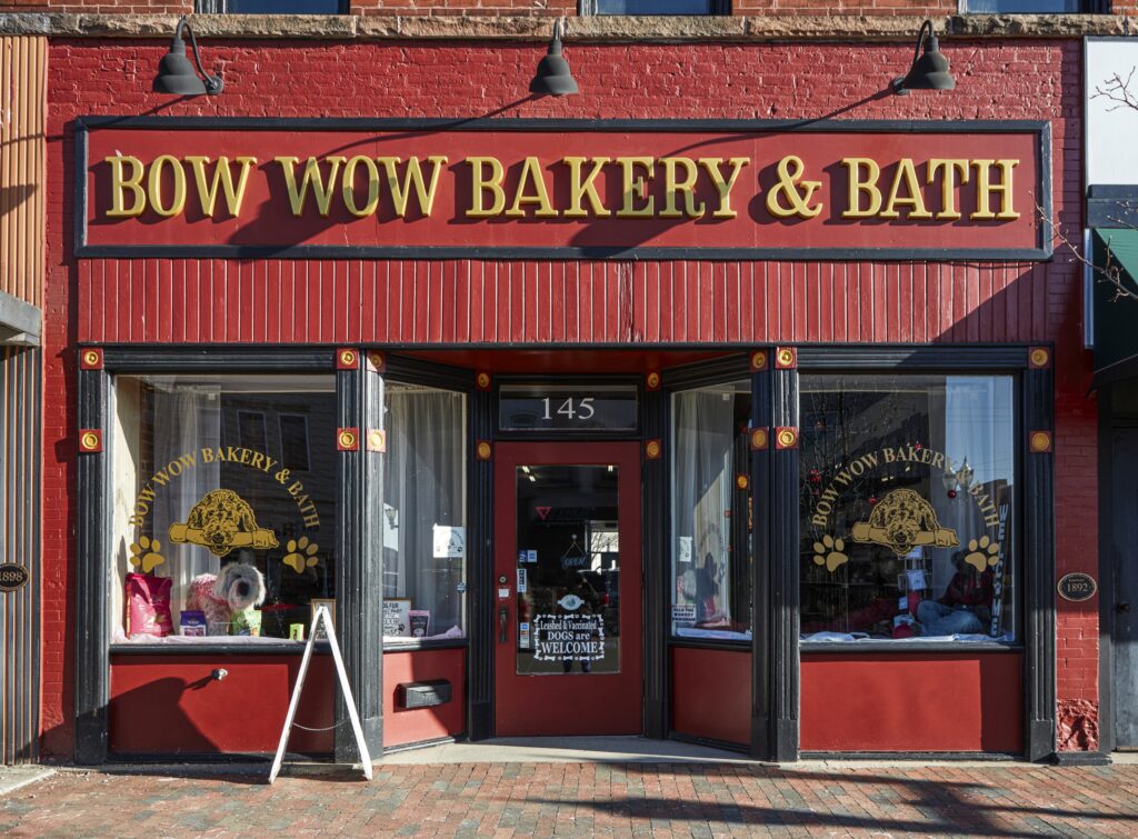 Red Bow Wow Bakery and Bath for dogs in historic downtown building.